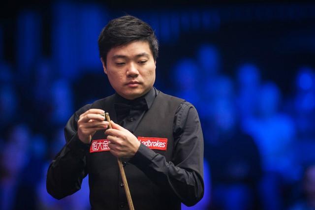 跟队：弗拉霍维奇伤情不乐观，很可能缺阵5-6周甚至更长时间