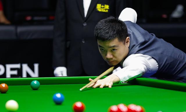 意甲半场：贝尔加利、科伦坡破门，热那亚1-1维罗纳