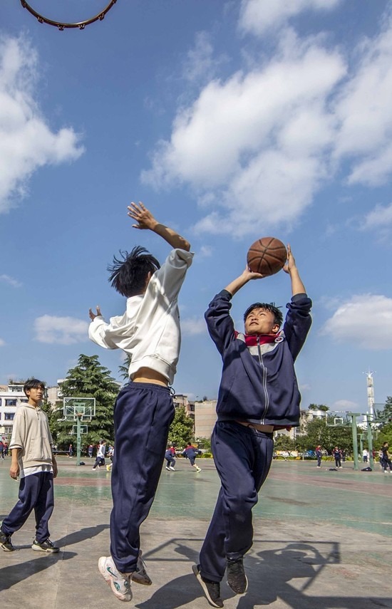 容弥