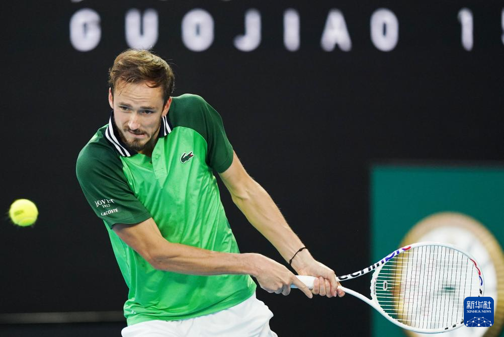 但在内线硬 但在内线硬