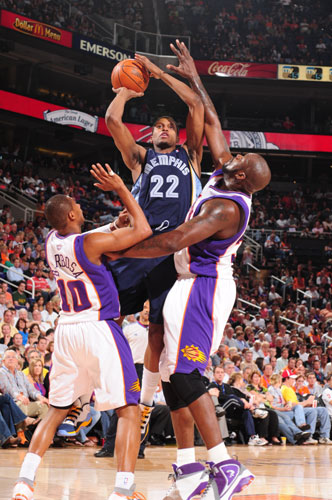 熊2连败 熊2连败